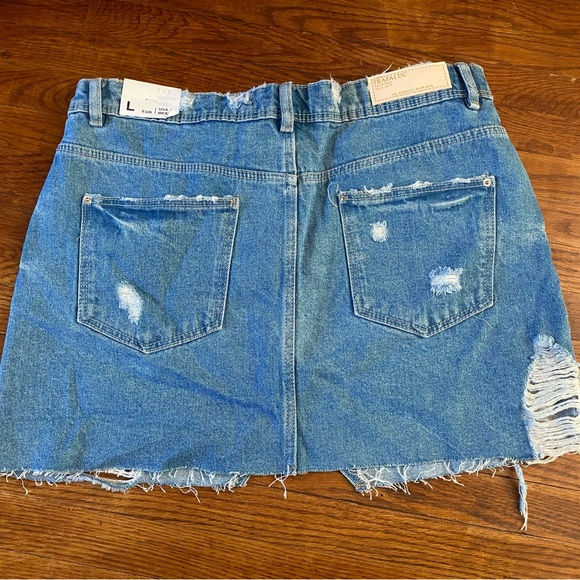 Zara Jean Skirt - Picture 3 of 3